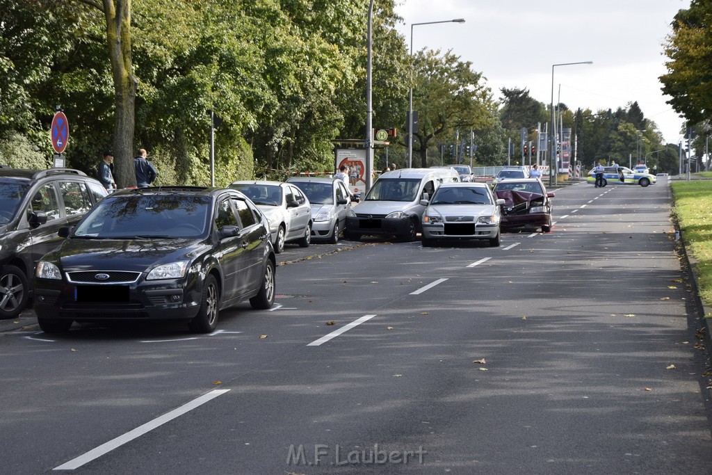 VU Koeln Buchheim Frankfurterstr Beuthenerstr P092.JPG - Miklos Laubert